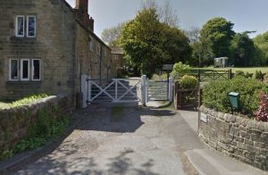 Pathways Cottage Holiday Cottage Local Walk 1 Ogston Hall Gate